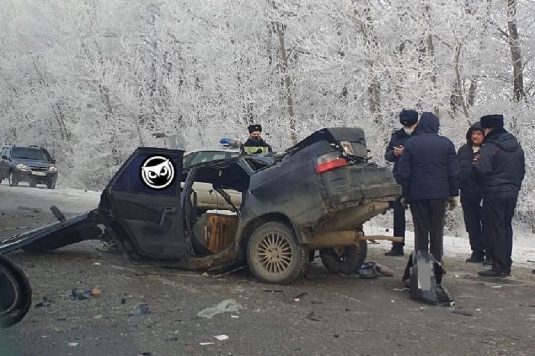 Появилось видео с места страшной аварии на трассе в Пензенской области