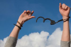 Житель Пензы попался на незаконном хранении наркотиков