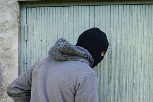 В Пензе задержали взломщика-рецидивиста