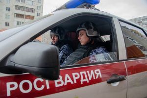 В Пензе росгвардейцы задержали мужчину, совершившего грабеж в магазине