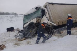 В ликвидации последствий ДТП с фурами участвовали пензенские спасатели