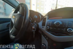 Житель Каменки угнал машину, в которой ему разрешили посидеть