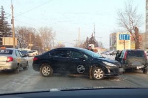 Из-за аварии в районе «Маяка» в Пензе затруднено движение транспорта