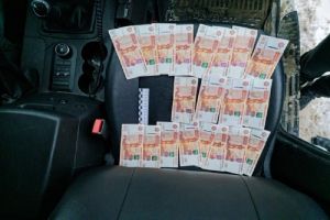 В Кузнецком районе нетрезвый водитель дважды пытался дать взятку полицейскому