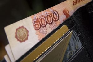 Пензячка дала денег дочери, к которой после этого пришла полиция