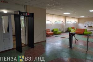 Пензенский губернатор объявил о завершении внеплановых школьных каникул