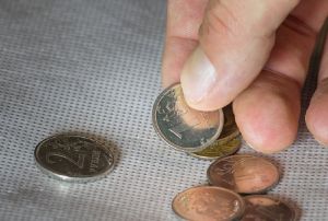 Мошенники оставили жителя Мокшанского района без 300 тысяч рублей