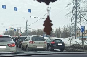 Авария на Западной поляне осложнила проезд по нескольким направлениям