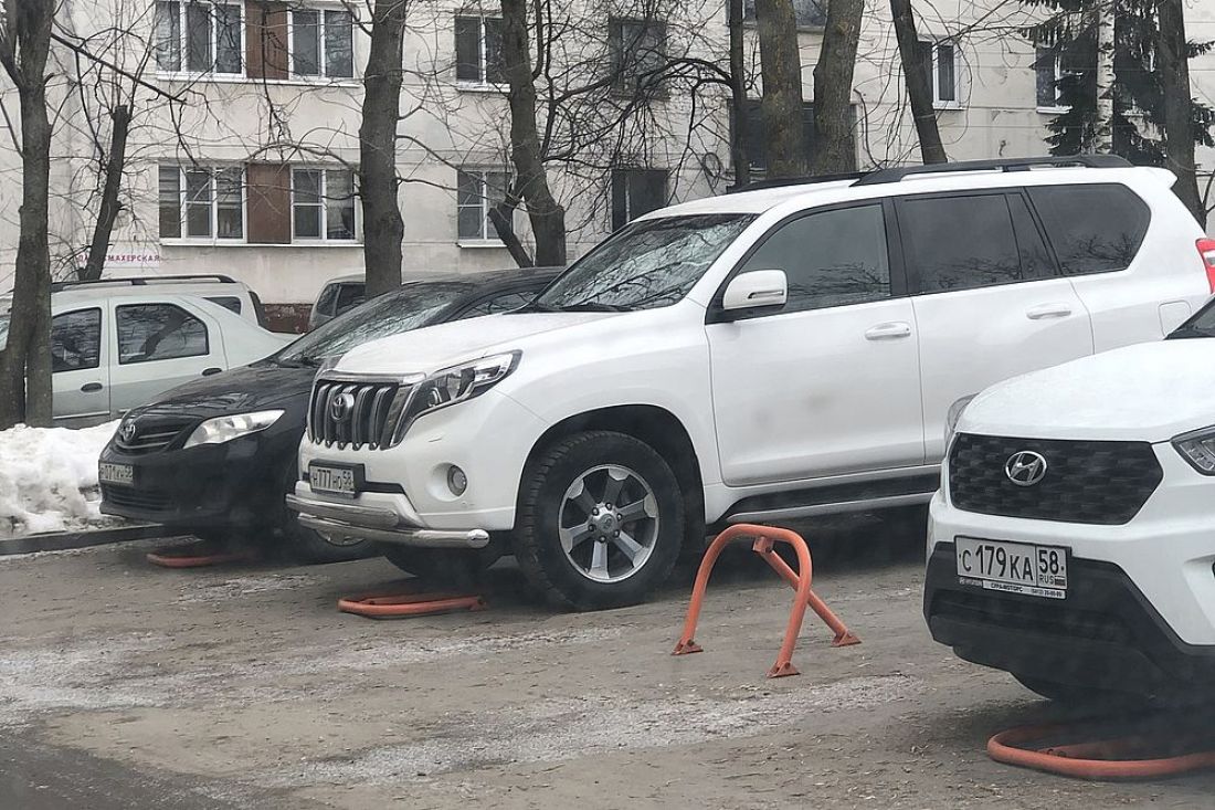 Жильцов дома в Пензе обвинили в незаконном захвате территории