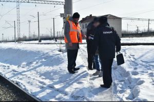 На пензенцев, переходящих железную дорогу в неположенном месте, составлены протоколы
