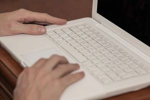 Жители Кузнецка обратились к администрации с просьбой защитить детей от бродячих собак