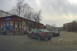Момент аварии на улице Металлистов в Пензе попал на видео