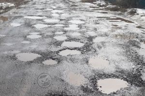 Дорога на Чемодановские дачи превратилась в «решето»