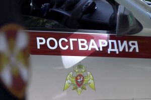 Пятеро мужчин избили и ограбили молодого пензенца