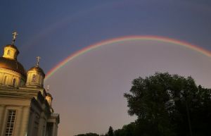 Пензенцы делятся фотографиями заката и вечерней радуги