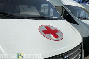 Четверо пострадали после столкновения двух иномарок в Пензе