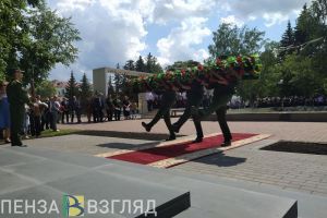 Фотогалерея: торжественные мероприятия, посвященные Дню памяти и скорби в Пензе