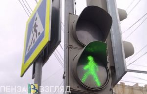 Возле пензенского ЗАГСа иномарка сбила мужчину