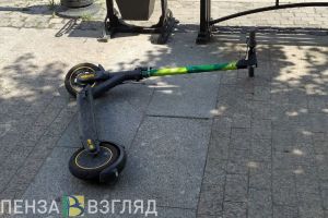 Пензенская полиция ищет водителя электросамоката, сбившего маленького мальчика