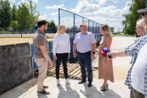 Бочкарева проверила ход строительства универсального открытого ФОКа под Пензой