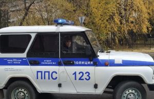 Кузнецкие полицейские нашли наркотики у автолюбителя