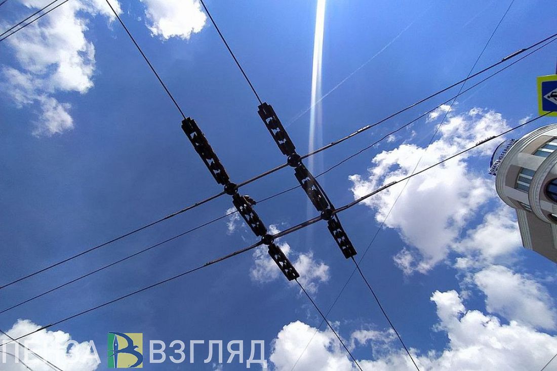 В Пензе продолжается замена проводов контактной сети троллейбусов