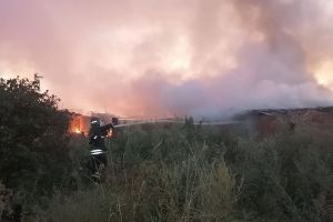 ГУ МЧС сообщило о горящих сараях под Пензой