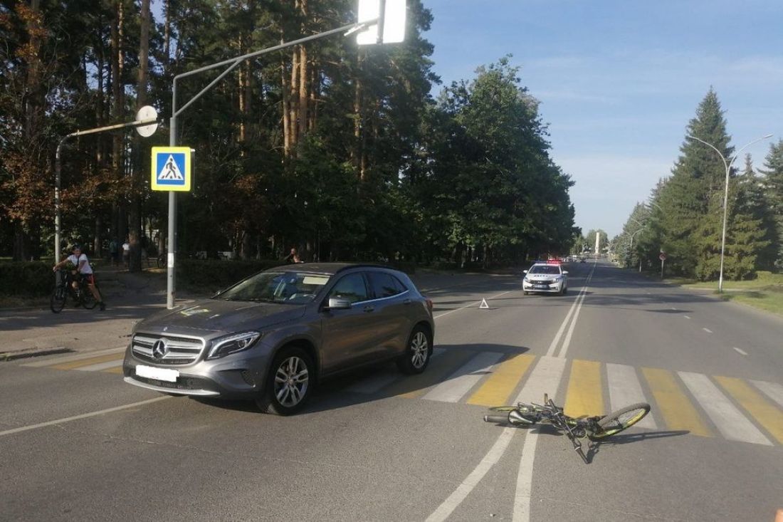 В Заречном женщина на «Mercedes-Benz» сбила подростка-велосипедиста