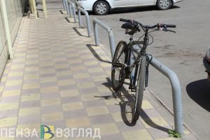 На улице Белинской в Каменке насмерть сбили велосипедиста