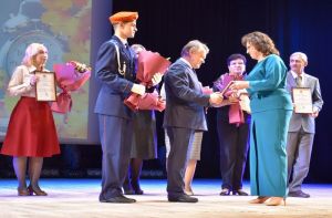 Мэр Пензы поздравил учителей с праздником