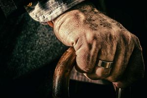 Пензенского предпенсионера обидели жрицы любви
