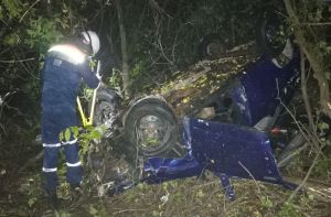 Пензенские спасатели деблокировали пострадавшего в ночной аварии