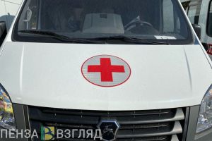 После жесткой аварии в Кузнецком районе госпитализировали мужчину