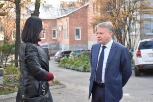 Мэр Пензы побывал в домах, которые обслуживает муниципальная управляющая компания