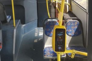 С 1 ноября жители Заречного могут бесконтактно оплатить проезд в автобусе