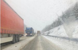 В Пензенской области фуры осложняют движение из-за погодных условий