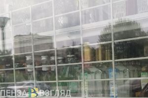 Житель Каменки украл у знакомого банковскую карту и купил себе продукты