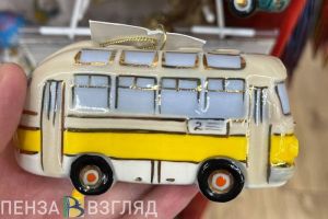 Стало известно, где и как россияне намерены праздновать Новый год