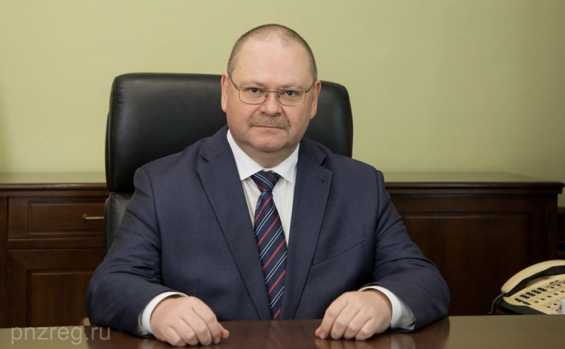 Мельниченко поздравил сотрудников пензенской прокуратуры с праздником