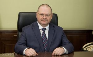 Мельниченко поздравил сотрудников пензенской прокуратуры с праздником