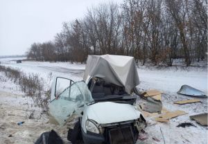 В Сердобском районе в ДТП с «КамАЗом» и «ГАЗелью» один человек погиб, два пострадали