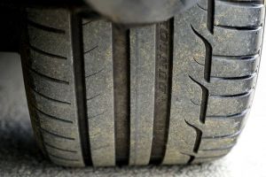 В Пензе полиция ищет двух водителей, которые устроили аварии и скрылись