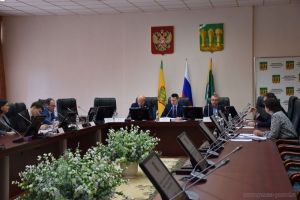 Кандидаты на должность главы Пензы представили комиссии свои программы