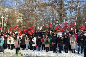 Губернатор Олег Мельниченко поздравил пензенских студентов с Татьяниным днем