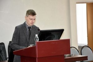 Артем Садовов на сессии пензенской Думы представил программу кандидата на должность главы города