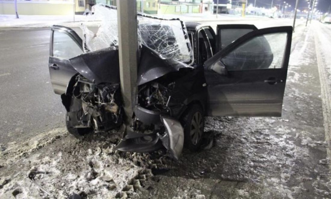 Автоледи трахнула посажира в машине. Смотреть автоледи трахнула посажира в машине онлайн