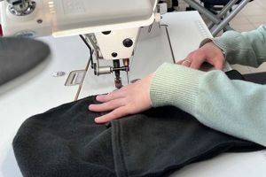 В пензенском колледже студенты шьют балаклавы для участников СВО