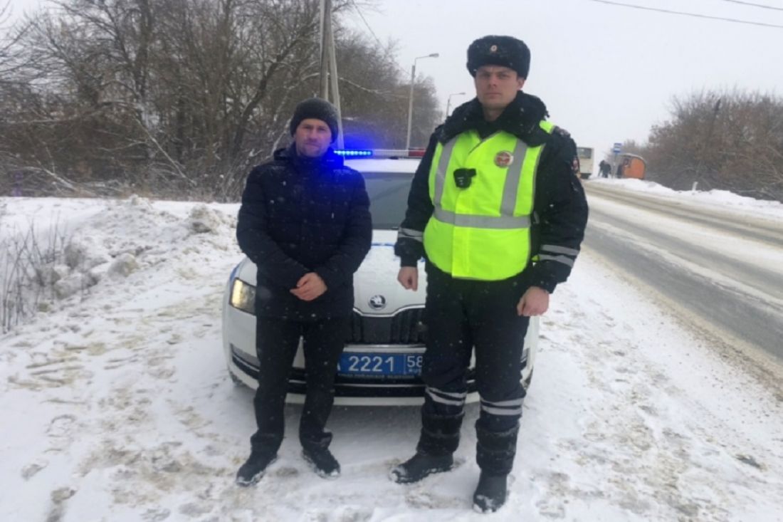 В День св. Валентина госавтоинспекторы помогли беременной пензячке попасть в роддом