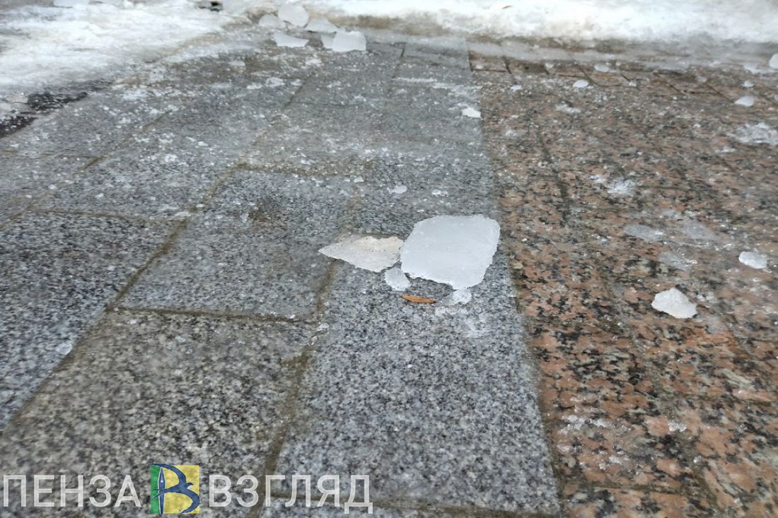 В Пензе коммунальщики ликвидируют последствия непогоды