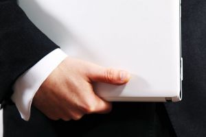 Пытаясь заработать в интернете, пензенец потерял около 300 тысяч рублей